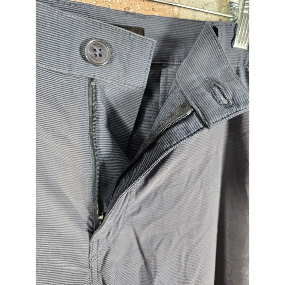 Travis Mathew Men's Golf Shorts Sz 38‎